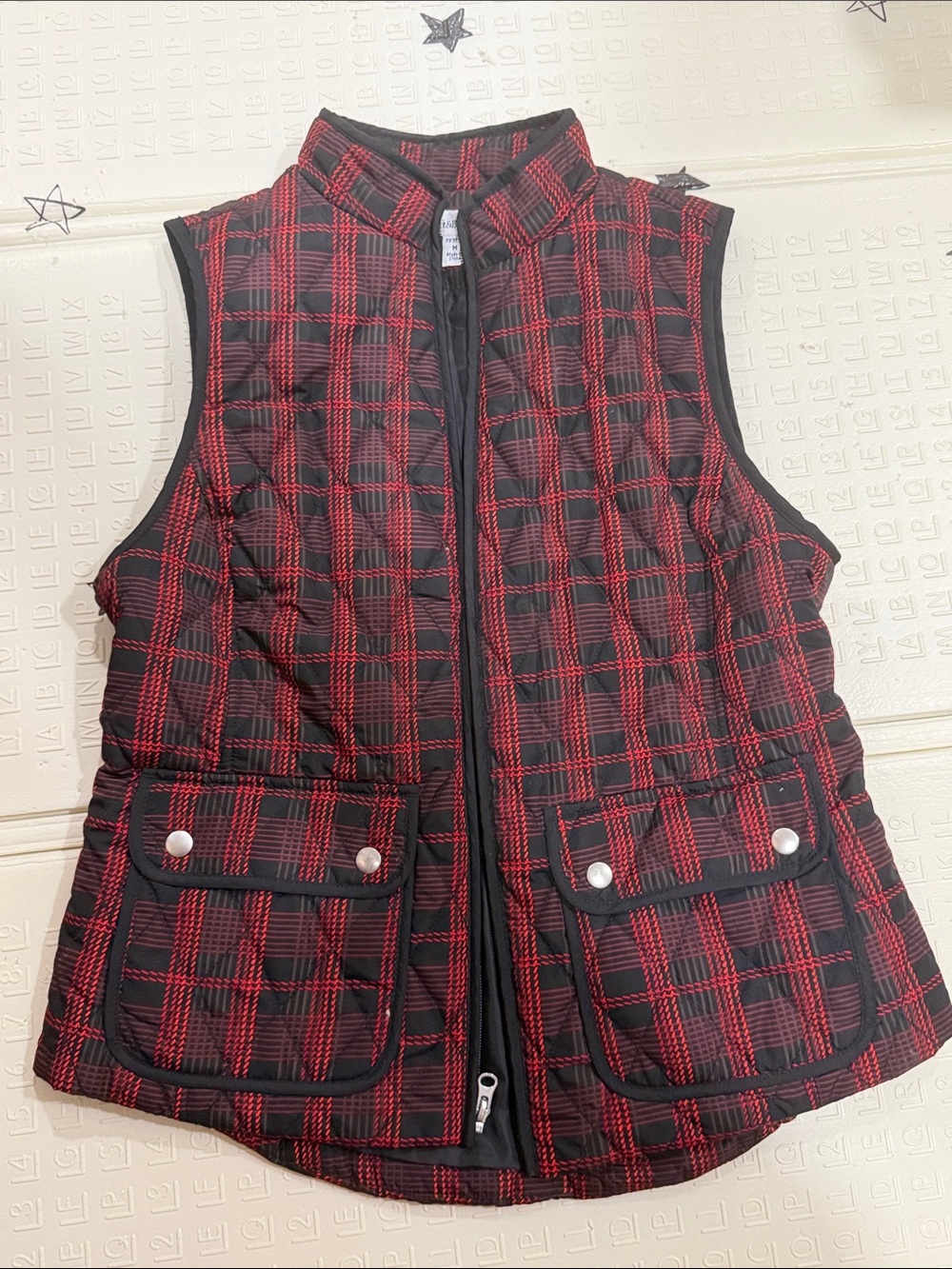 croft & barrow Black and Red Plaid Quilted Jacket Lining - Picture 2 of 10